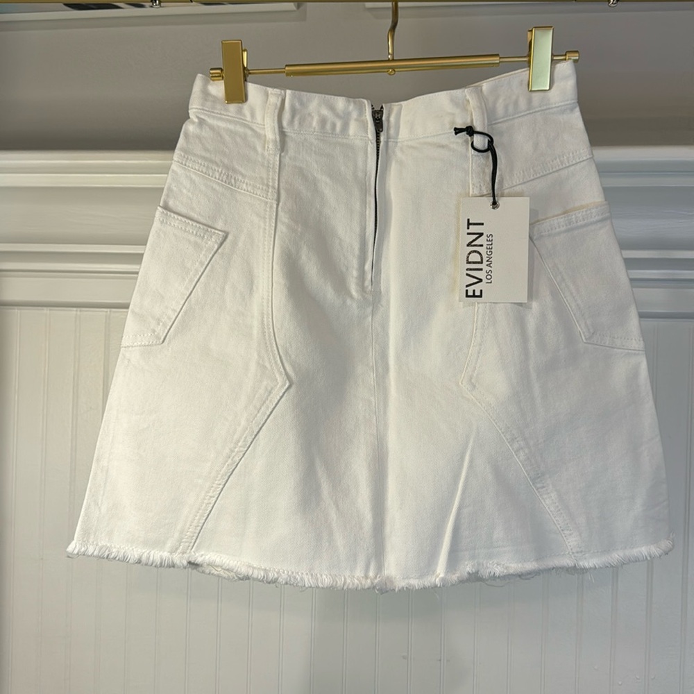 Evidnt Los Angeles - size 26 - white jeans skirt